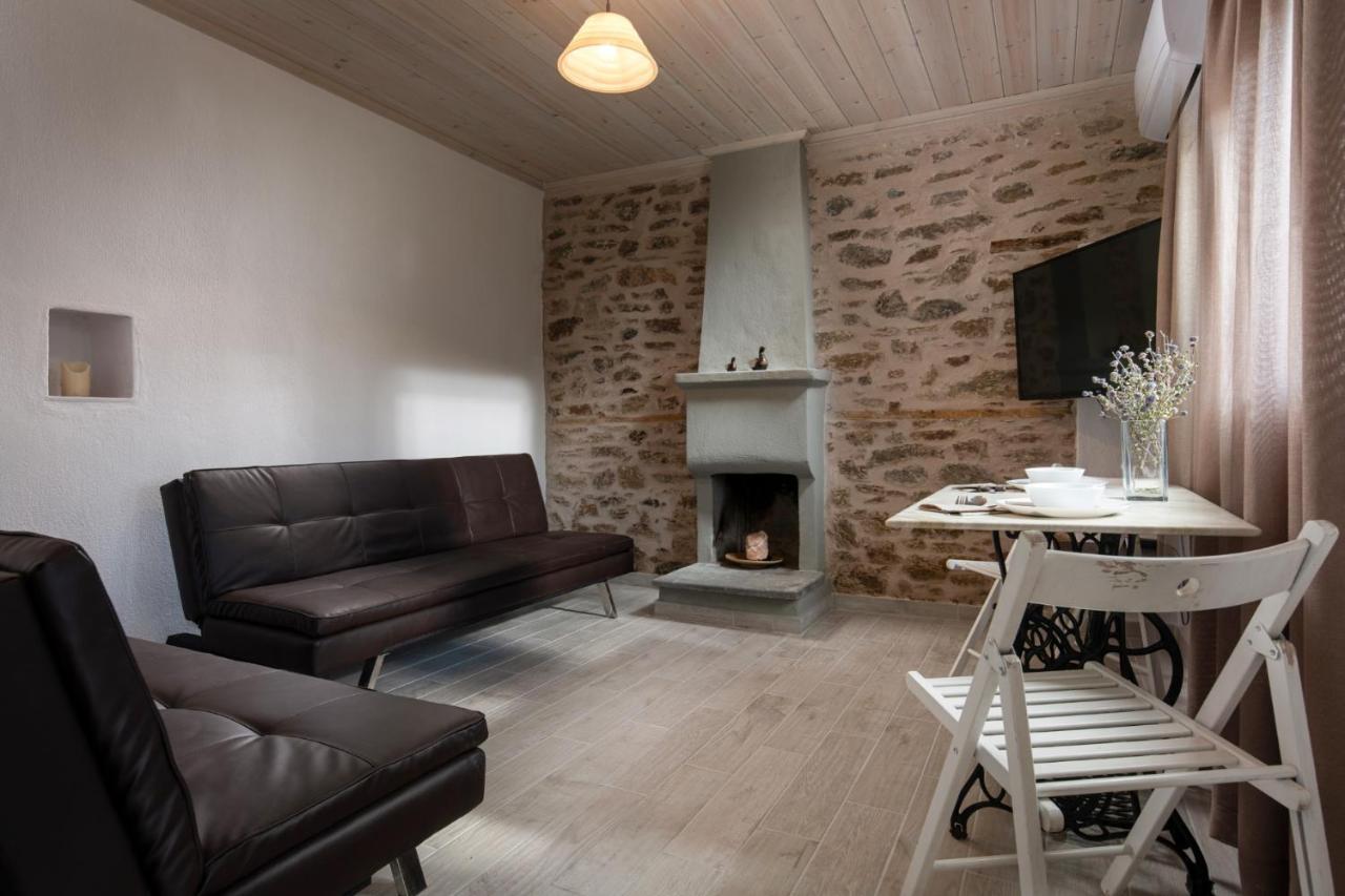 Agrikia Tis Vasilikis Apartment Ormília Екстериор снимка