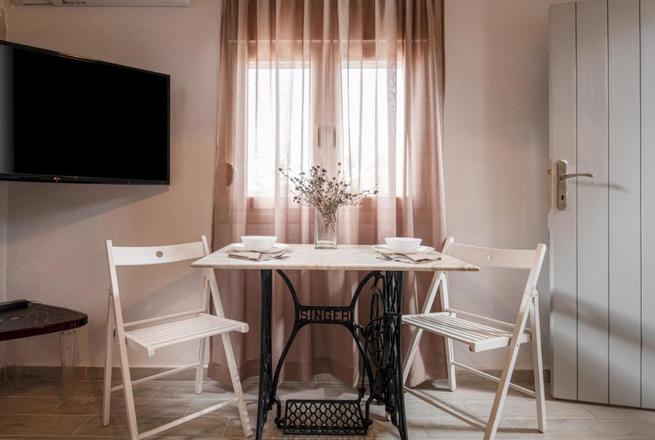 Agrikia Tis Vasilikis Apartment Ormília Екстериор снимка